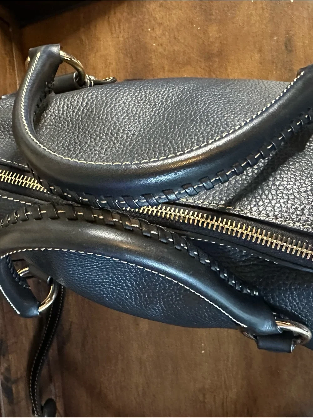 Dooney & Bourke $588 MSRP Pebble Grain Leather Satchel Crossbody